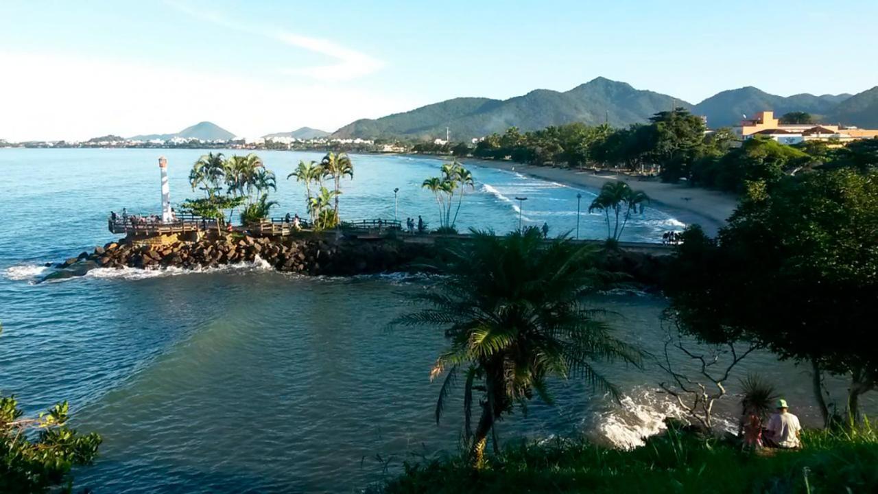 Вілла Ubatuba Centro - Casa Terreo Completa Екстер'єр фото